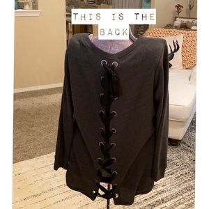 Torrid 2 XXL 2XL Dark Gray Tie Up Back Sweatshirt